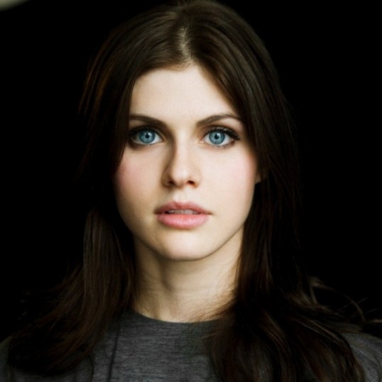 alexandra-daddario