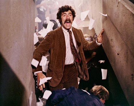 Elliot Gould in Getting Straight