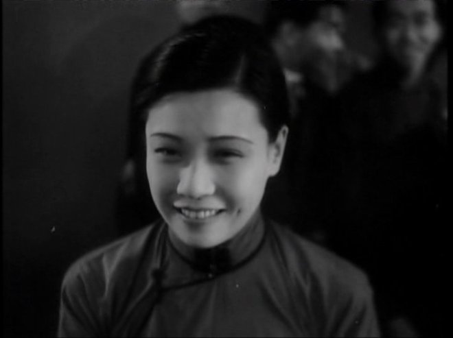 Ruan Lingyu in The Goddess (1934, dir. Yonggang Wu)