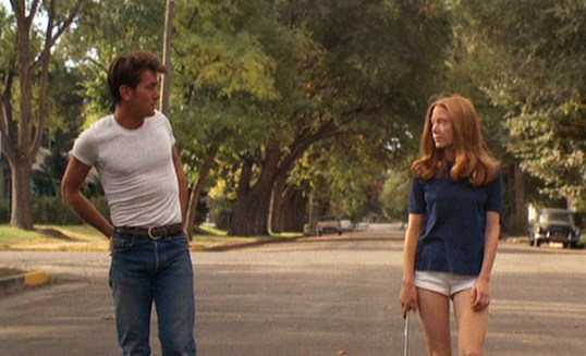 badlands-1973-starkweather-holly-kit-martin-sheen-sissy-spacek