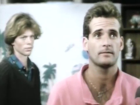 vlcsnap-2015-12-02-16h40m42s330