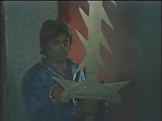 vlcsnap-2015-12-05-18h07m34s271