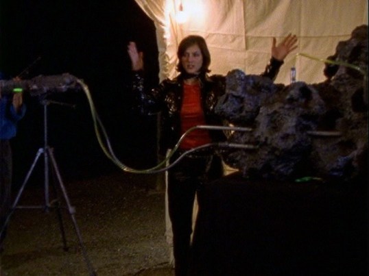 vlcsnap-2016-04-04-18h00m24s433