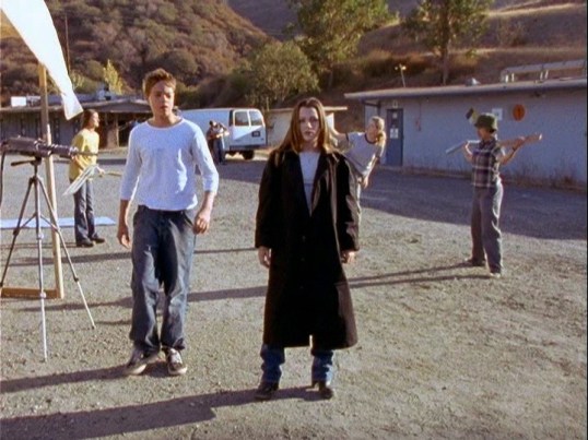 vlcsnap-2016-04-04-18h14m03s727 (1)