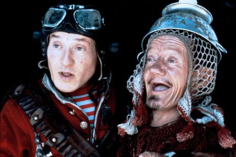 David Rappaport and Kenny Baker in Time Bandits