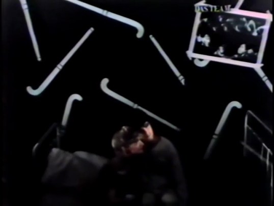 Hockey by Palais Chaumburg (1983)