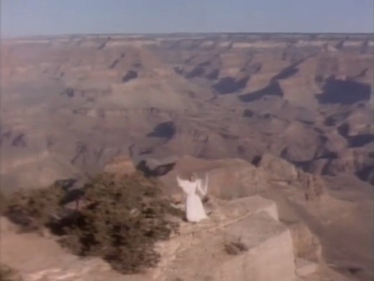 vlcsnap-2017-03-04-15h24m52s149